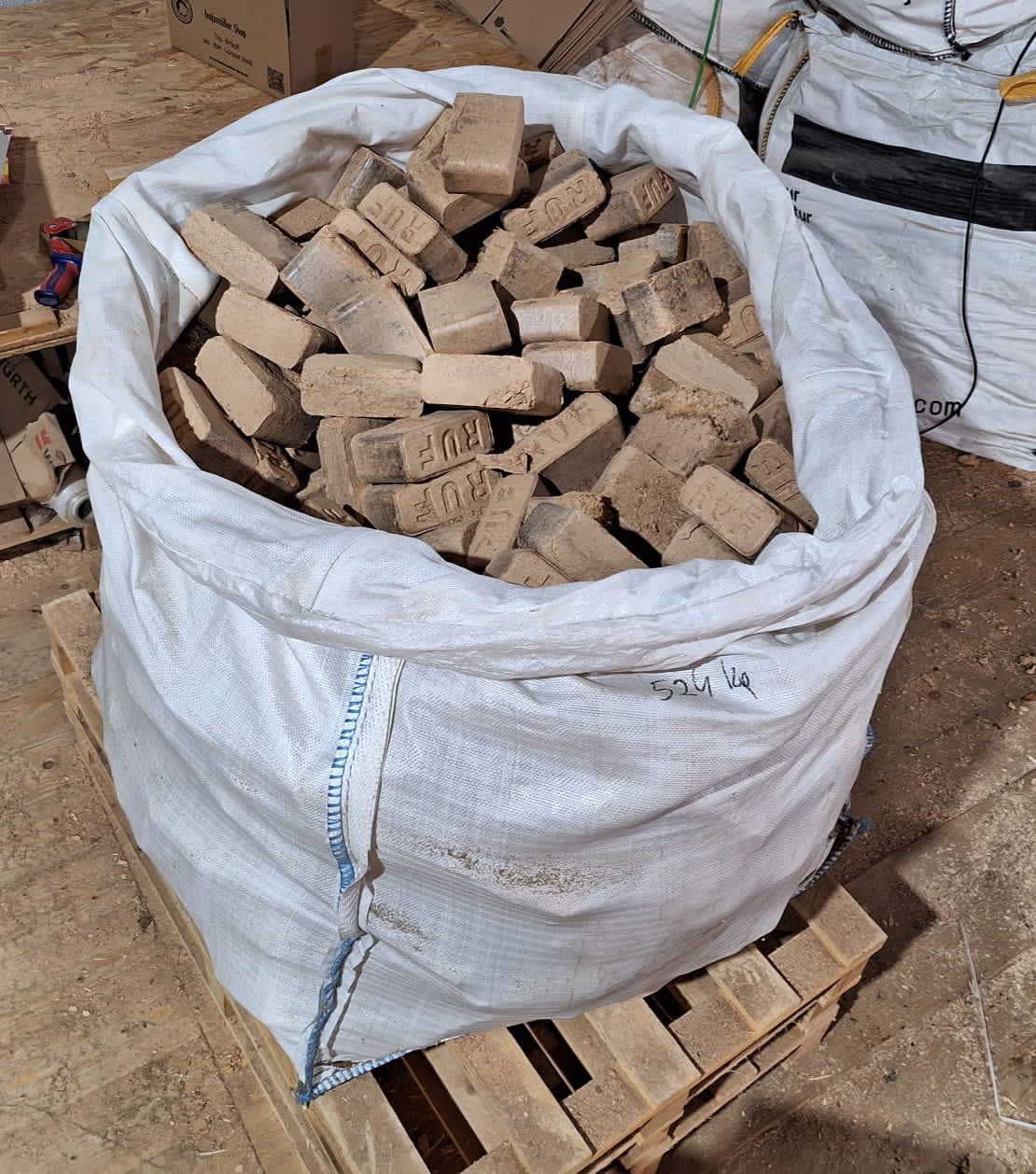 Grand sac de briquettes de bois de chauffage de Baden